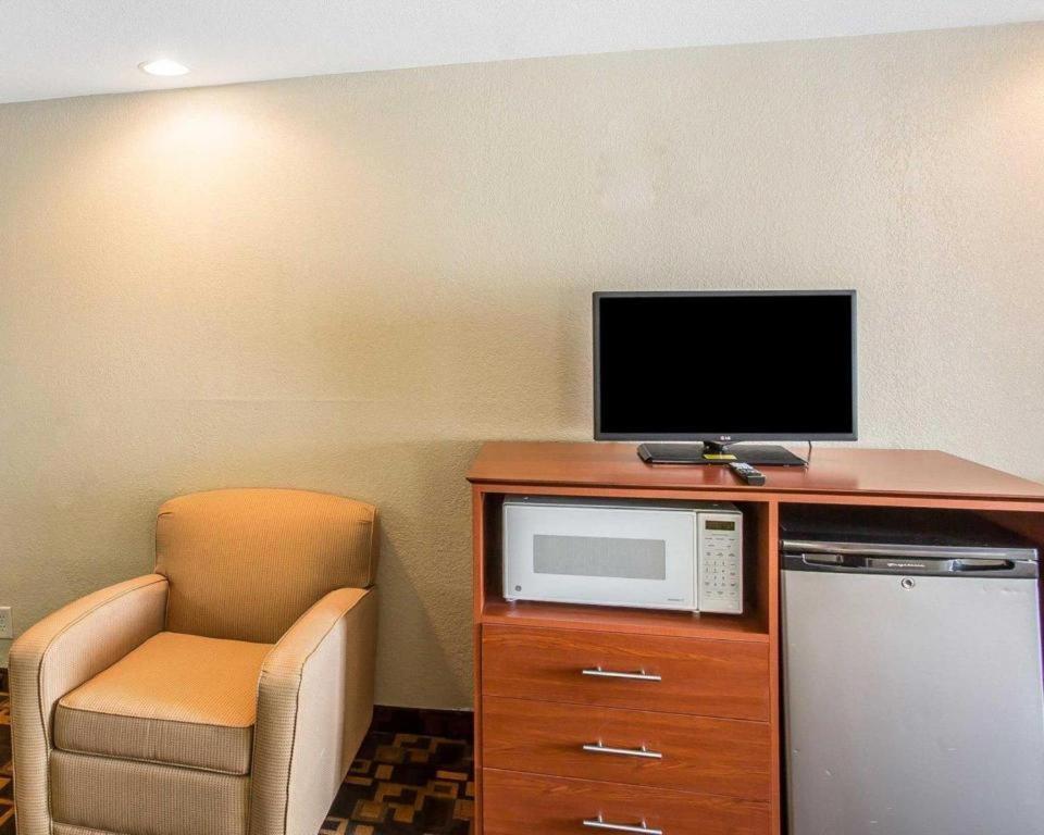 Quality Inn & Suites Mount Juliet Luaran gambar