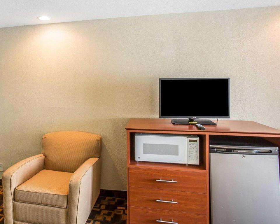 Quality Inn & Suites Mount Juliet Luaran gambar