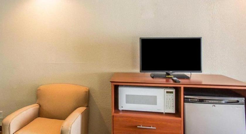 Quality Inn & Suites Mount Juliet Luaran gambar